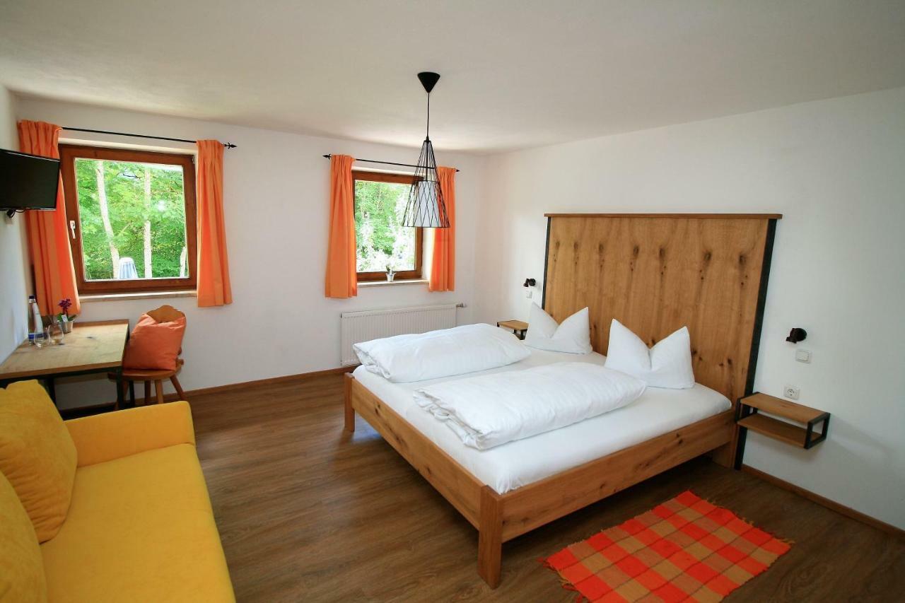 Landgasthof Auerschmiede Irschenberg Buitenkant foto
