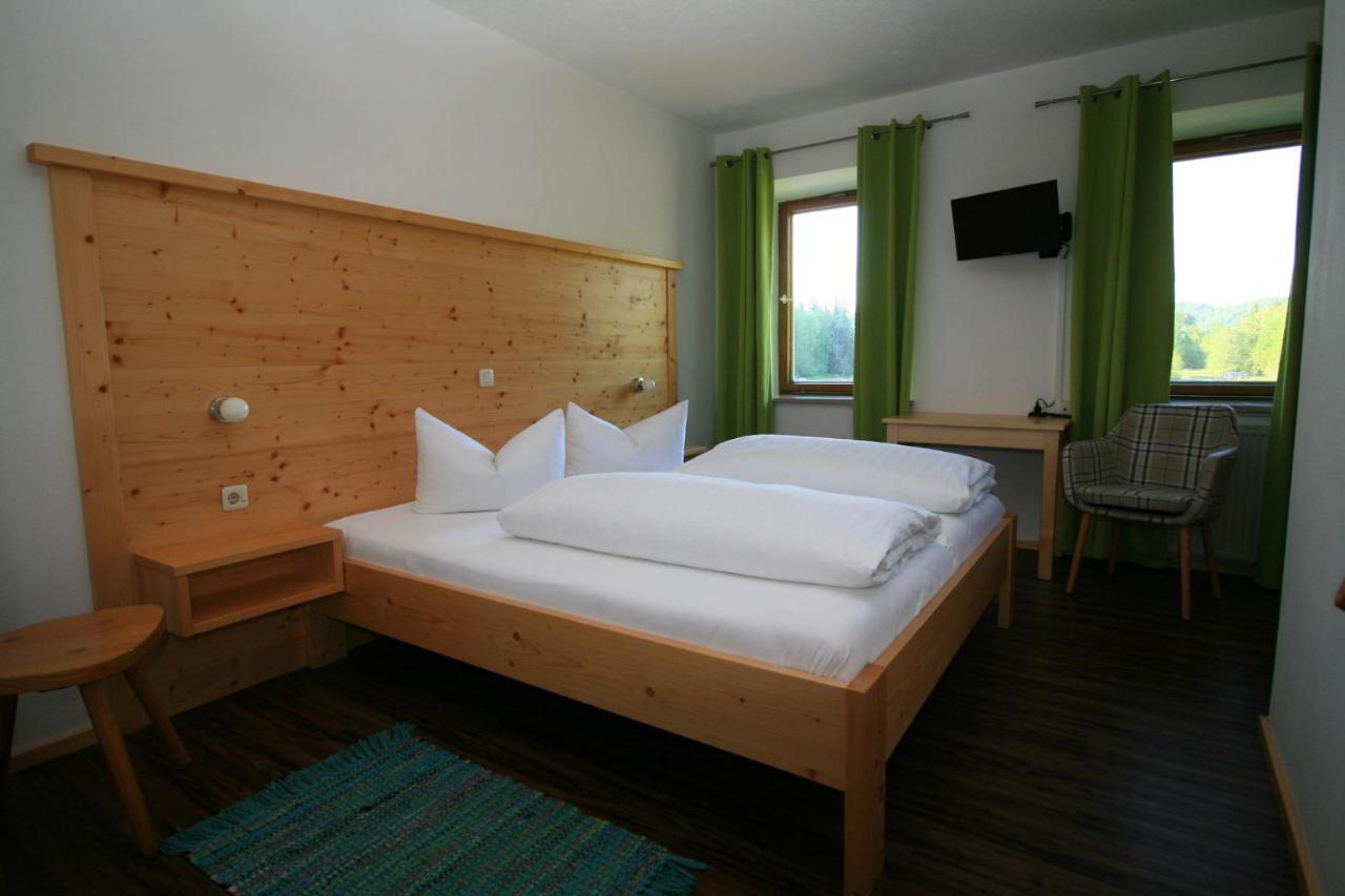 Landgasthof Auerschmiede Irschenberg Buitenkant foto